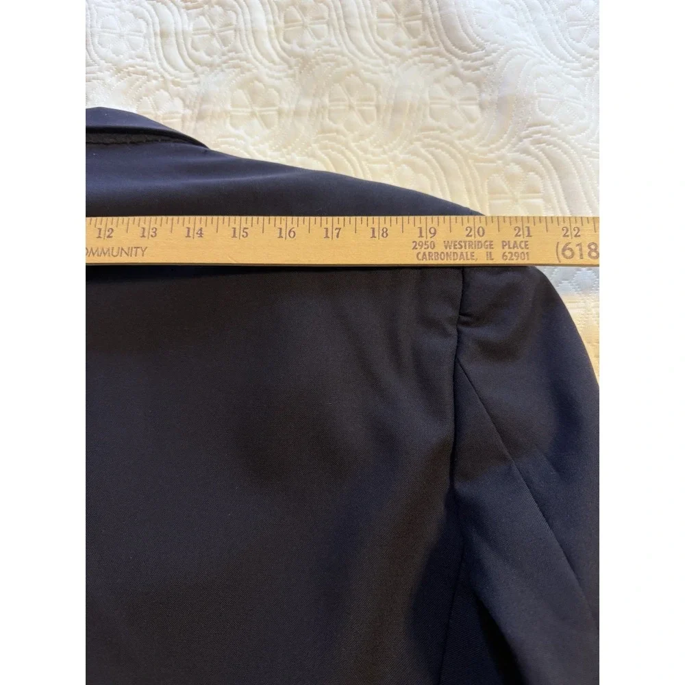 Vintage Burberry's Navy Wool Blazer Men L 44R Gold Two Button Saks Fifth Avenue